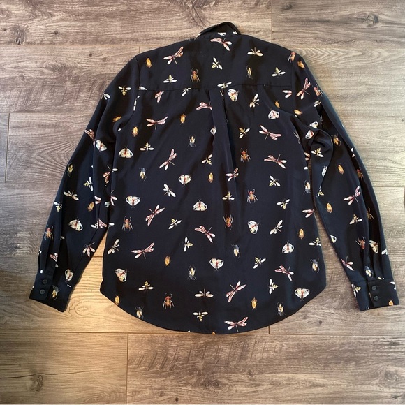 H&M blouse insect print button up - Picture 5 of 9